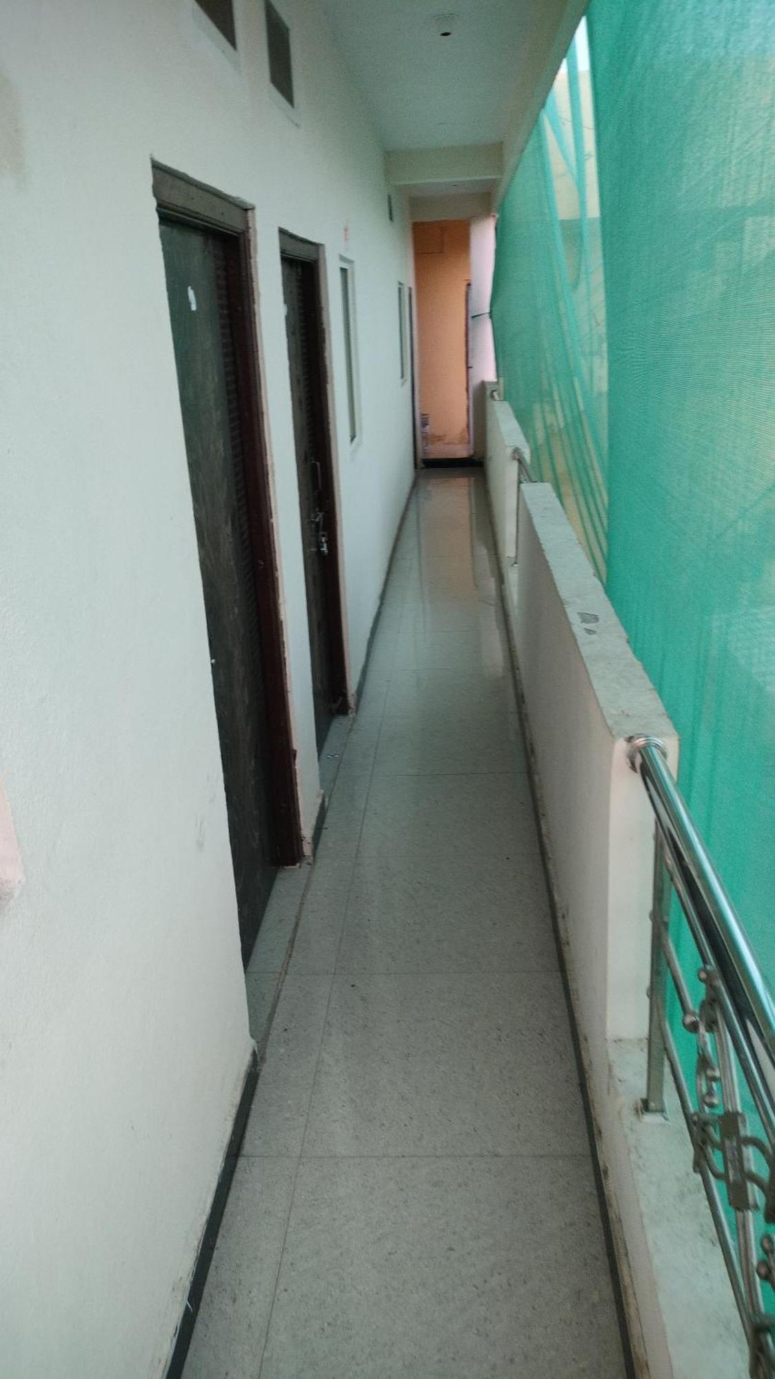 Kailash Kuti Guest House Ujjain Ngoại thất bức ảnh