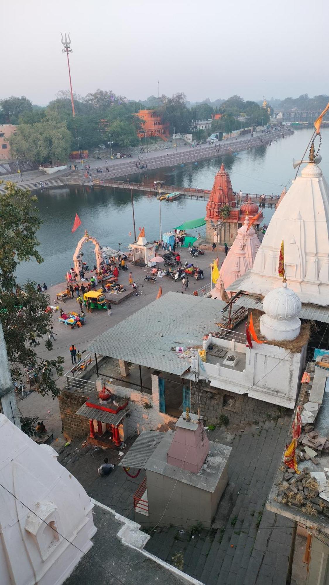 Kailash Kuti Guest House Ujjain Ngoại thất bức ảnh