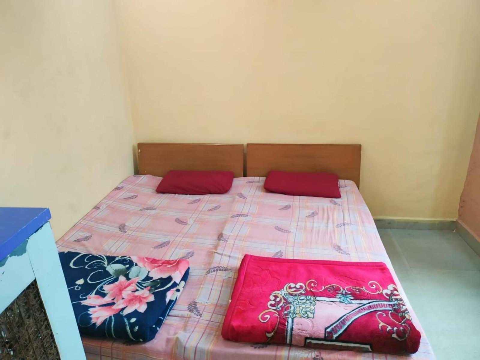 Kailash Kuti Guest House Ujjain Ngoại thất bức ảnh